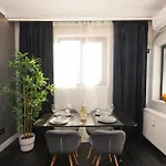 Luxurious Urban Retreat With Unmatched Comfort * Bucharest