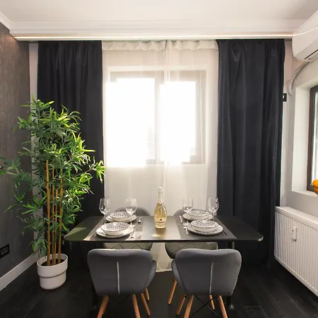 Luxurious Urban Retreat With Unmatched Comfort * Бухарест