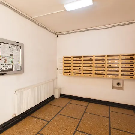 Luxurious Urban Retreat With Unmatched Comfort Appartamento Bucarest