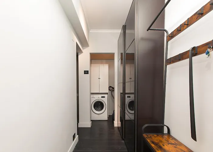 Luxurious Urban Retreat With Unmatched Comfort * Bucureşti