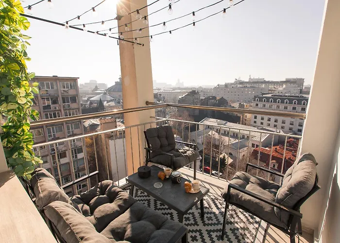 Luxurious Urban Retreat With Unmatched Comfort Apartament Bucureşti